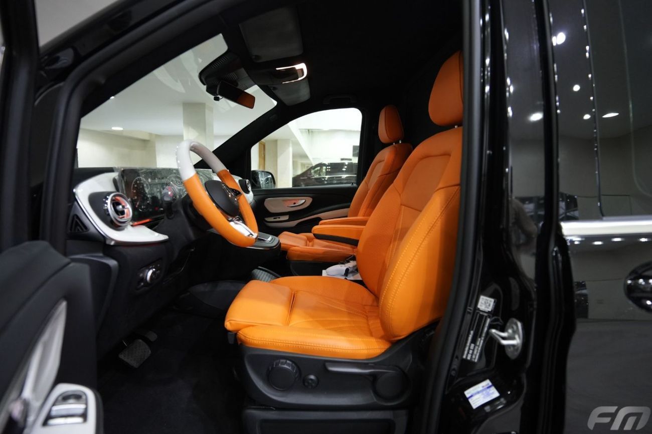 Mercedes-Benz V 300 MERCEDES‑BENZ V300 VIP BUSINESS VAN –  FULL LUXURY OPTION | BRAND NEW | GCC | 2025