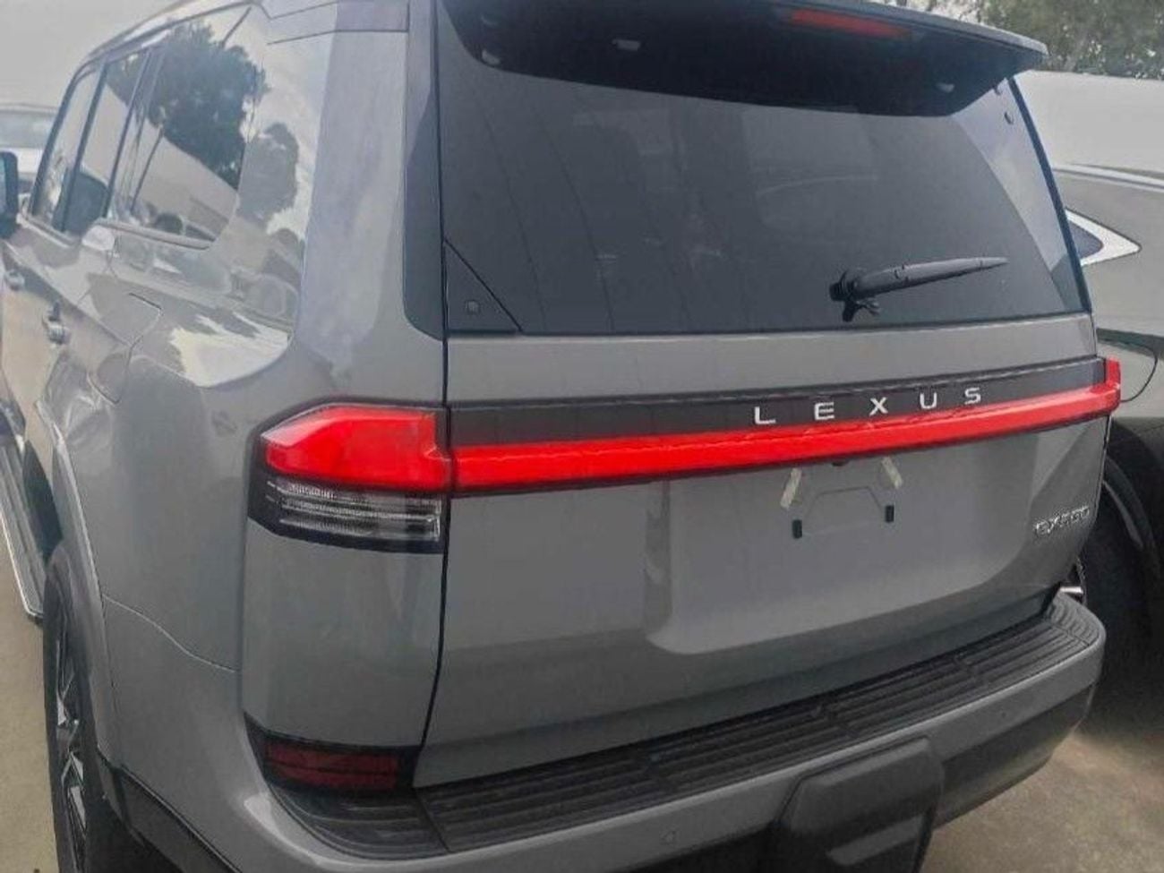 لكزس GX550 SPORT LUXURY (EXPORT ONLY) RIGHT HAND DRIVE 3.6L V6 in RIGHT HAND DRIVE (EXPORT ONLY)