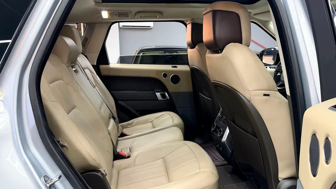 Land Rover Range Rover Sport HSE DYNAMIC