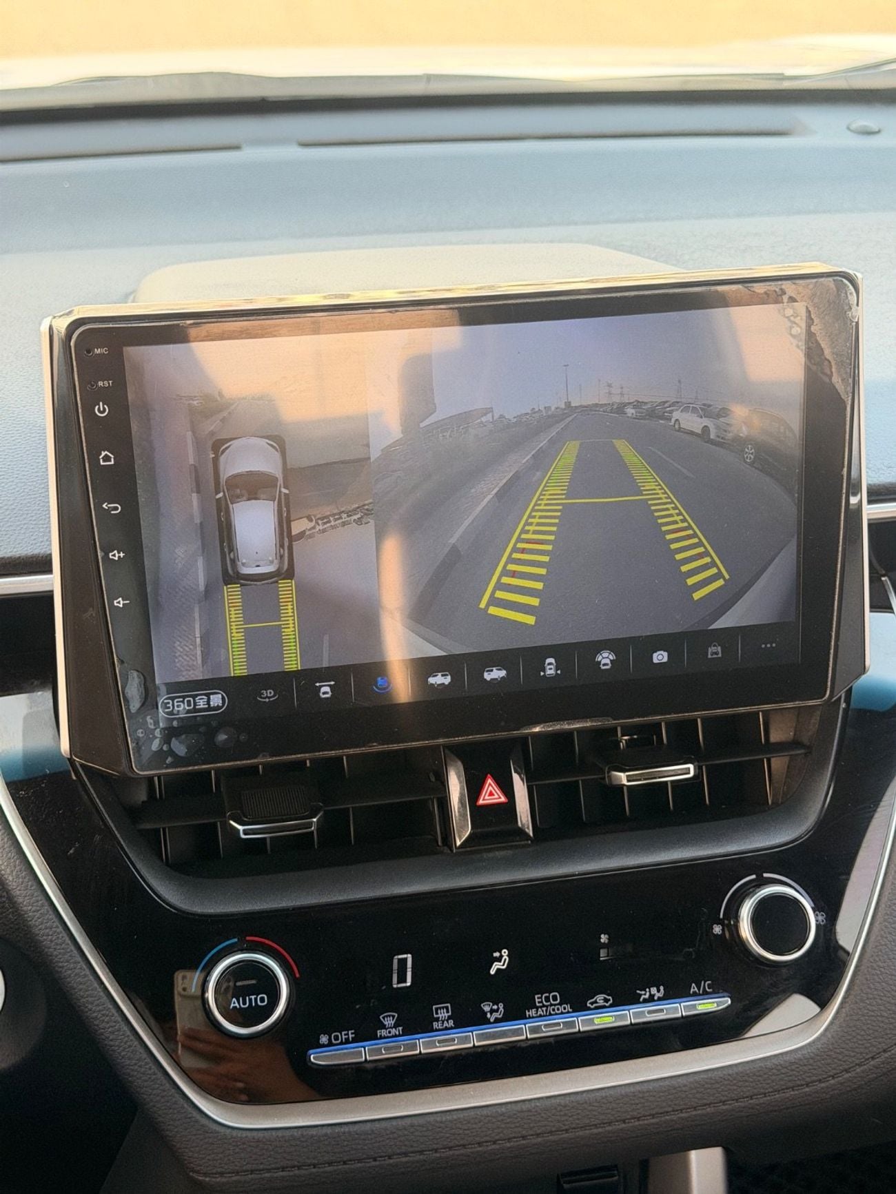 Toyota Corolla Cross Hybrid 2.0 L 360 camera full option