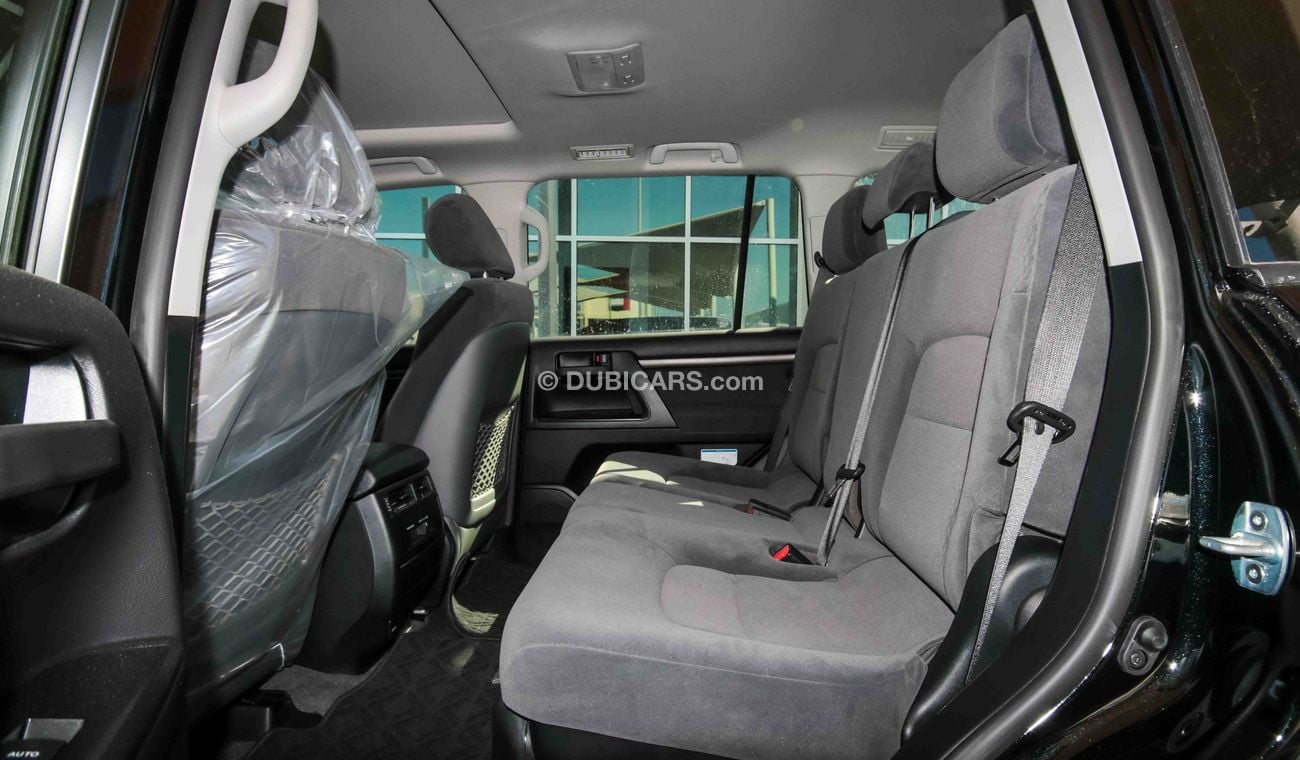 Toyota Land Cruiser GXR V8 Diesel