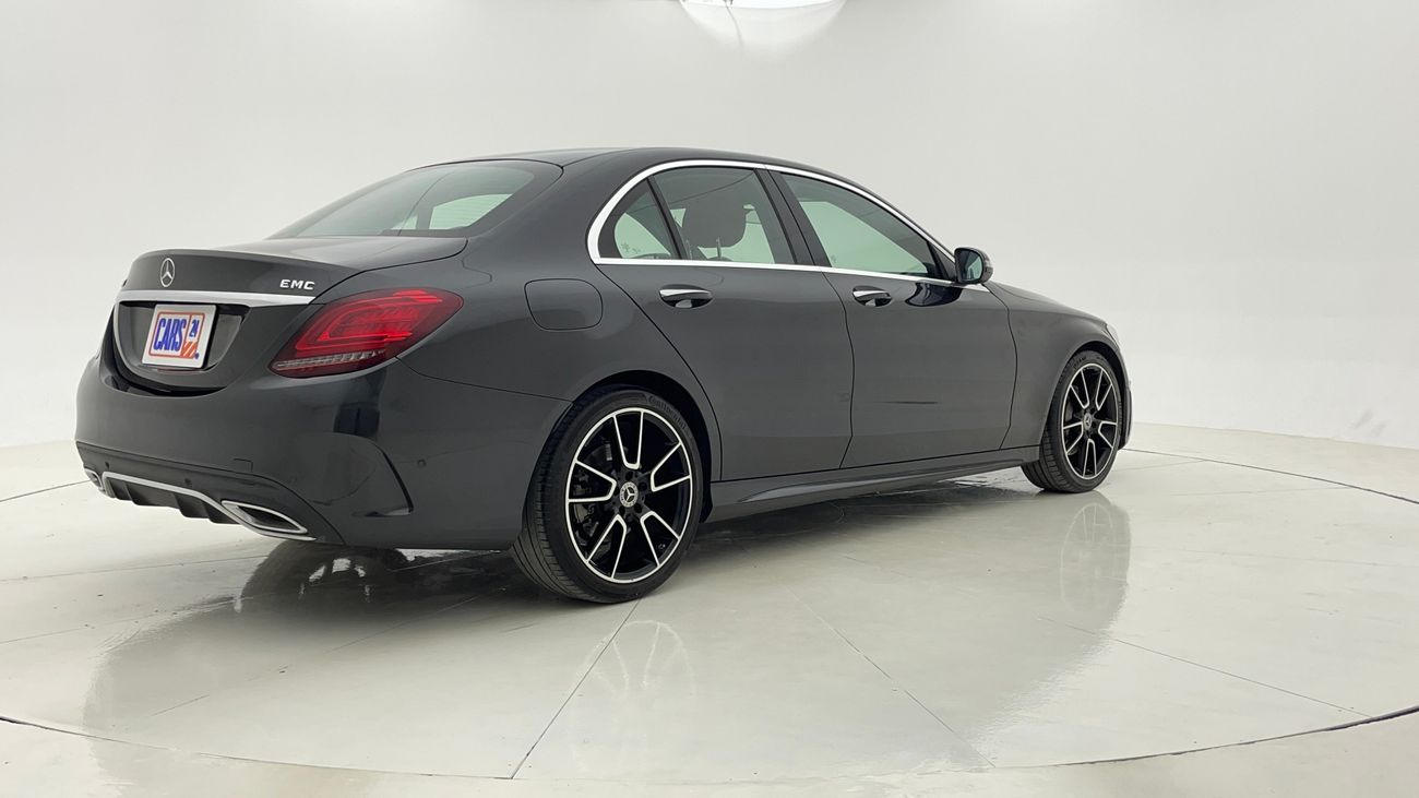 Mercedes-Benz C 200 AMG SPORT PACKAGE 2 | Zero Down Payment | Free Home Test Drive