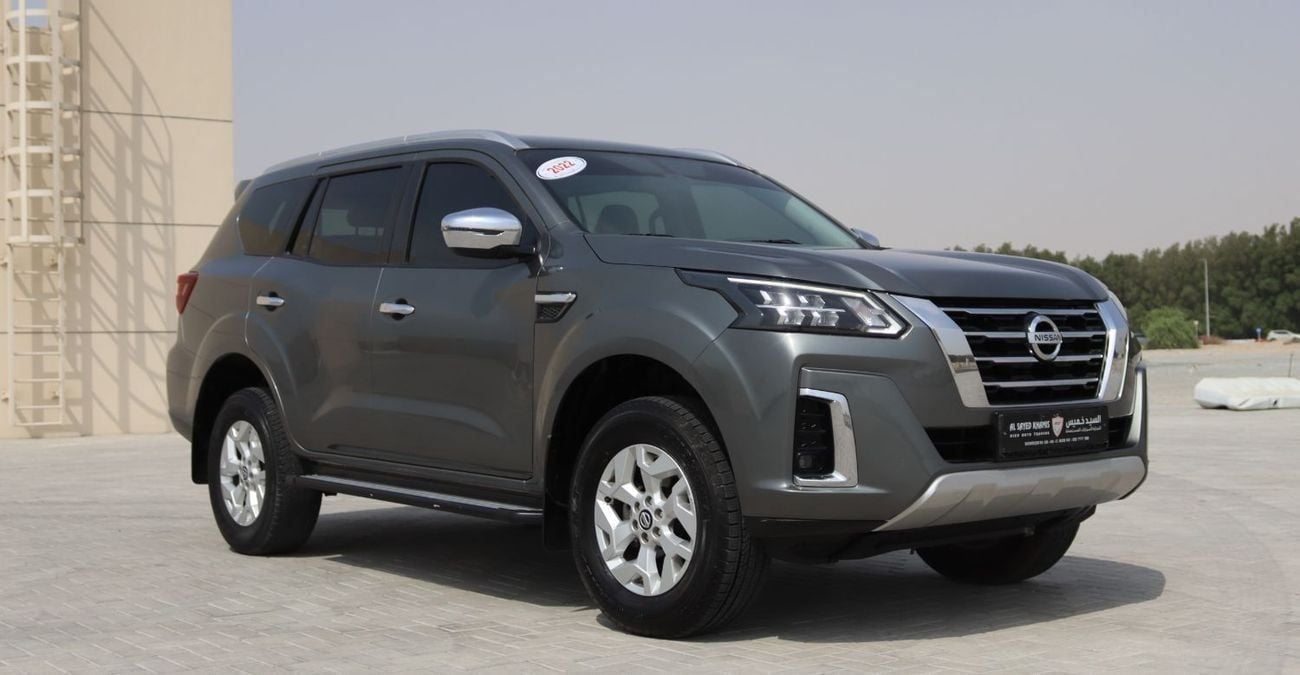 Nissan XTerra Titanium 2.5L 4WD 2022 NISSAN X-TERRA-TITANIUM GCC model in excellent condition without accidents -