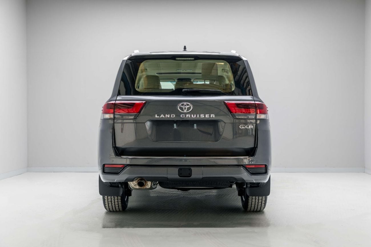 Toyota Land Cruiser GXR 4.0L - Grey Mettalic Inside Beige | Export Only