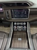 GMC Yukon 6.2 V8 Denali (AWD) 2024 GMC Yukon, 2029 GMC Warranty + Service Pack, Fully Loaded, 7 Seater, GCC