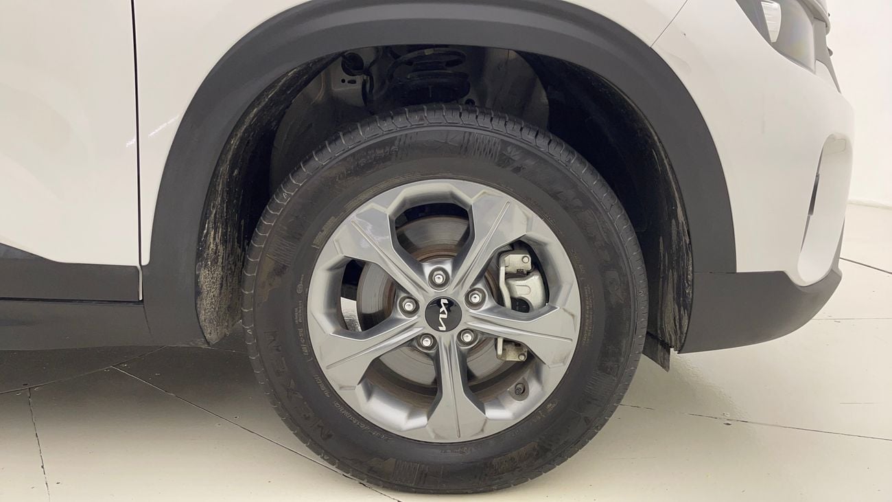 كيا سيلتوس LX 1.6 | بدون دفعة مقدمة | اختبار القيادة في المنزل