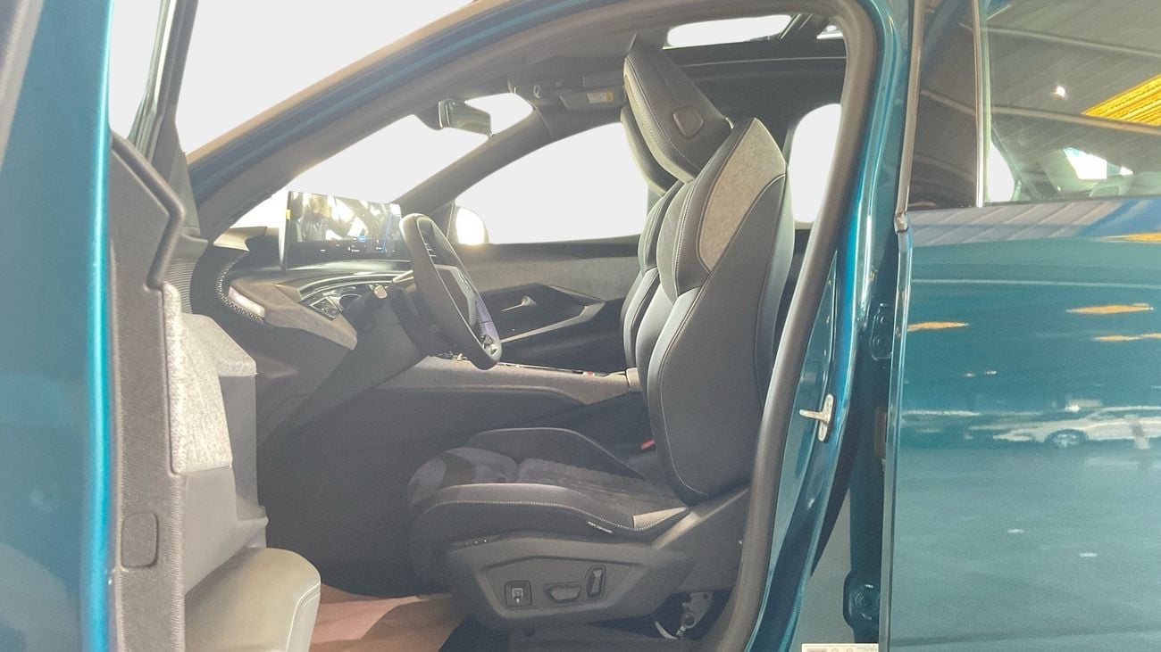 بيجو 3008 GT | شامل الضمان | 0 ﺪﻔﻋﺓ ﺃﻮﻟﻯ