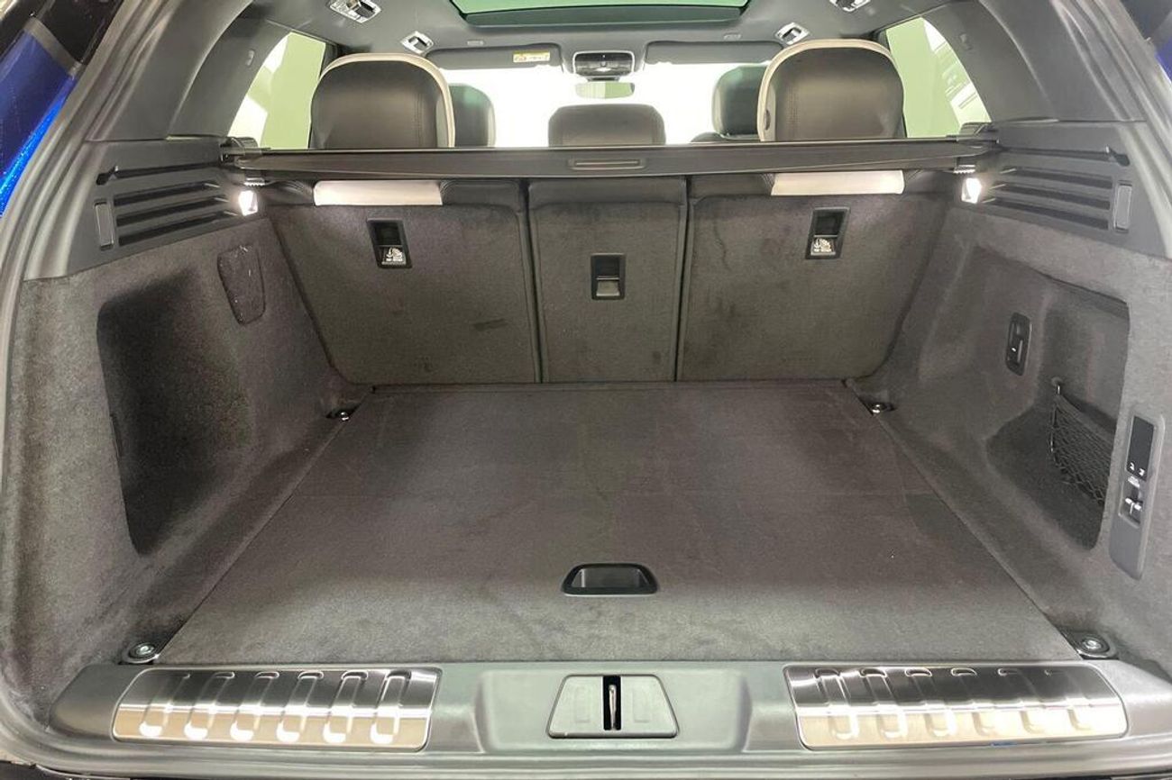 Land Rover Range Rover Sport 3.0 P460e 38.2kWh Dynamic SE Auto 4WD Euro 6 (s/s) 5dr (EXPORT ONLY) Right Hand Drive