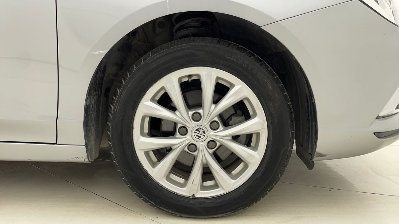 أم جي 5 STD 1.5 | بدون دفعة مقدمة | اختبار القيادة في المنزل