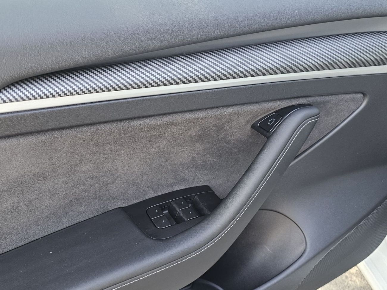 Tesla Model 3 PERFORMANCE