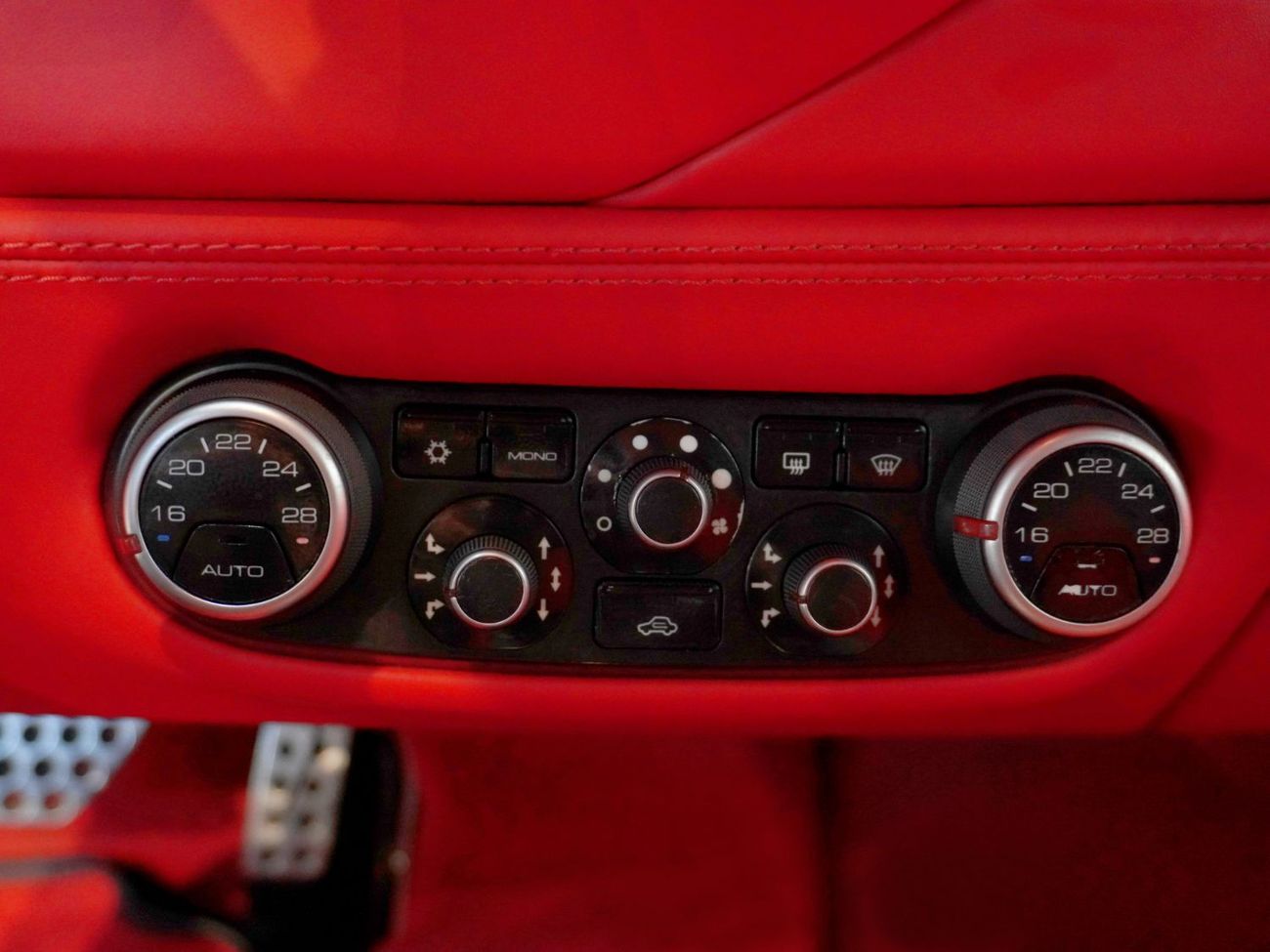 فيراري 488 سبايدر 