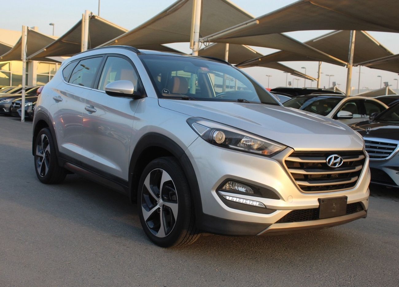 هيونداي توسون SE 2.0L AWD