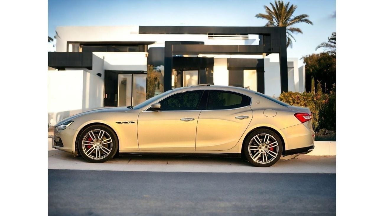 Maserati Ghibli S Q4 AED 1,16 PM | MASERATI GHIBLI 3.0L V6 | GCC SPECS | ORIGINAL PAINT | MINT CONDITION