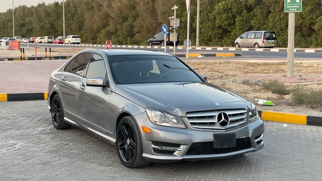 Mercedes-Benz C 250 Std 1.8L Full option