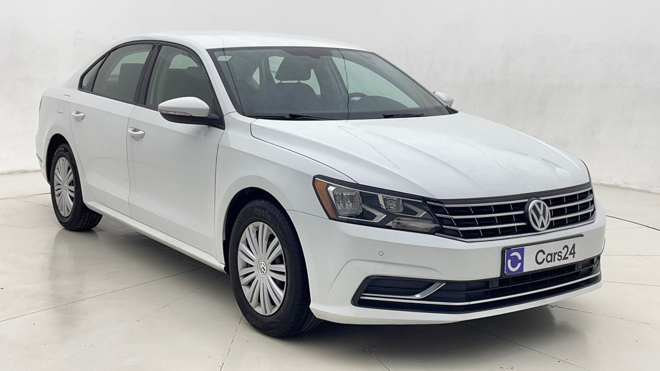 فولكس واجن باسات 2018 S | AED 635/Month | 0 DP | 30 Day Return | Warranty | Service History