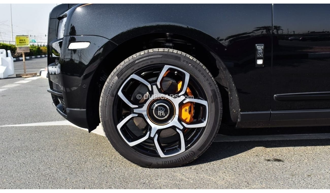 رولز رويس كولينان Rolls-Royce Cullinan Black Badge 2024