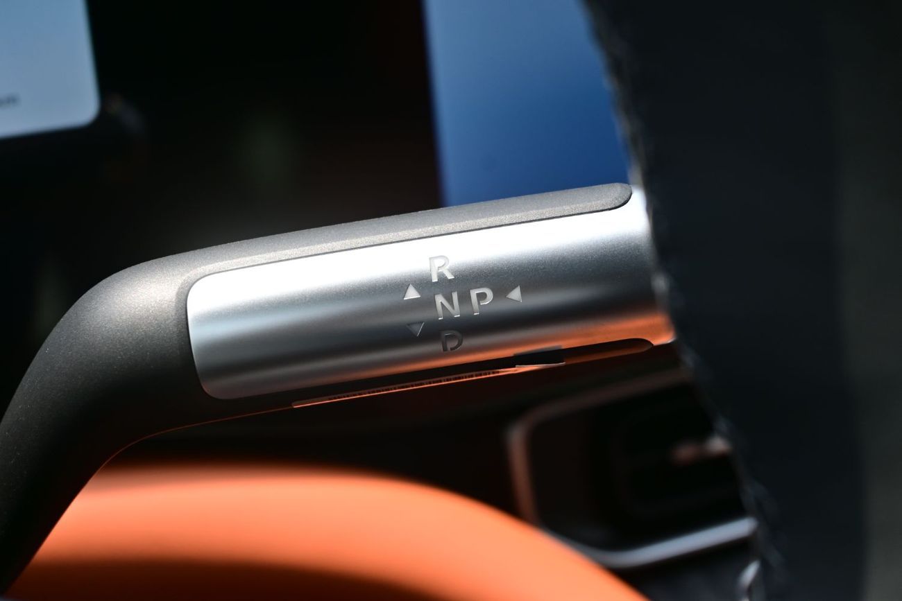 آيتو 9 AITO M9 1.5L Turbo, REEV, AWD 6 Seater, Model 2025