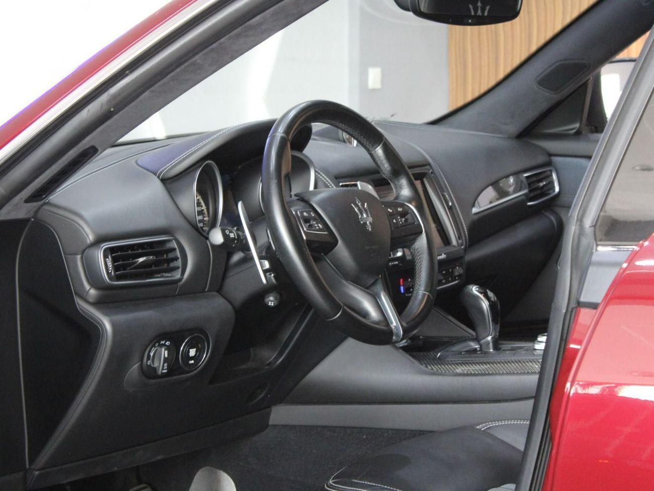 مازيراتي ليفونت SQ4 | V6