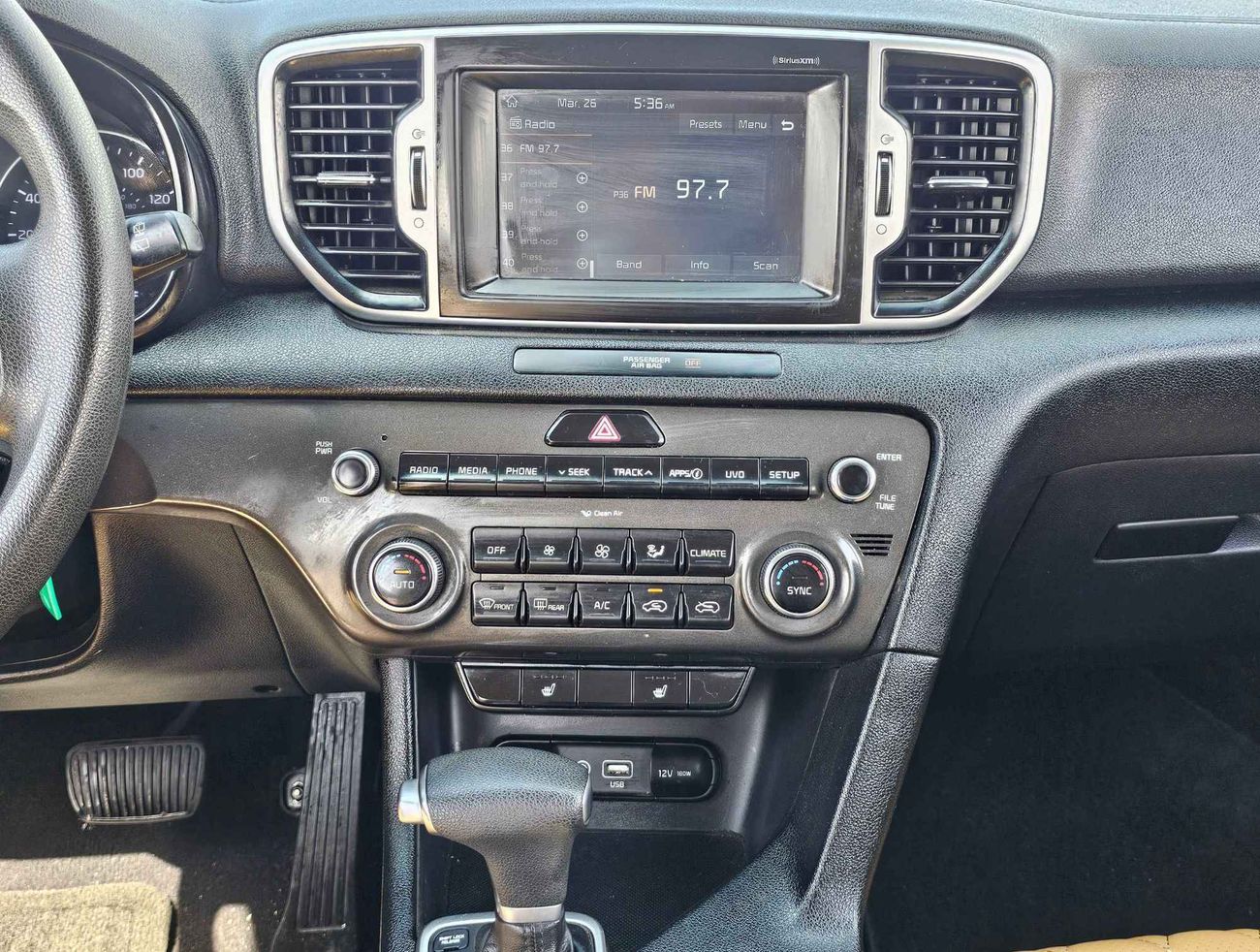 كيا سبورتيج LX // 634 AED Monthly // LEATHER // ORG AIRBAG (LOT # 48123)