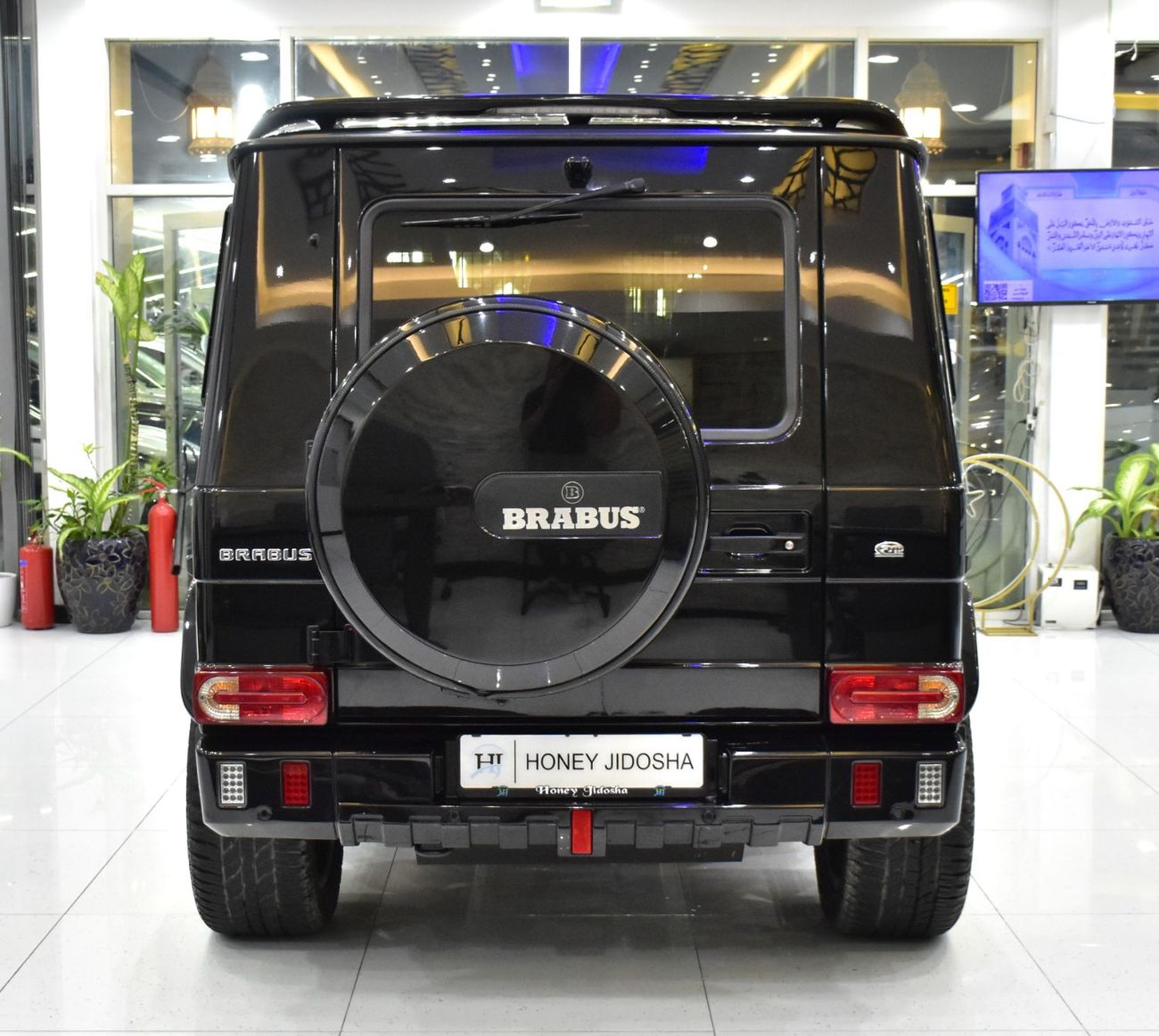 مرسيدس بنز G 63 AMG EXCELLENT DEAL for our Mercedes Benz G63 - Brabus Kit ( 2016 Model ) in Black Color European Specs