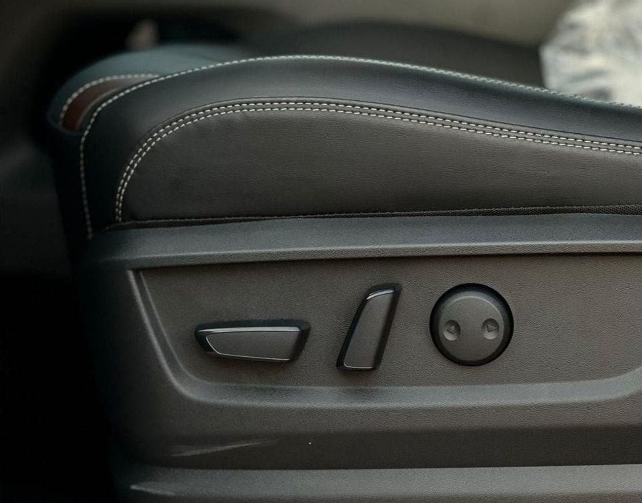 Nissan Patrol NISAN PATROL TITANIUM 2025