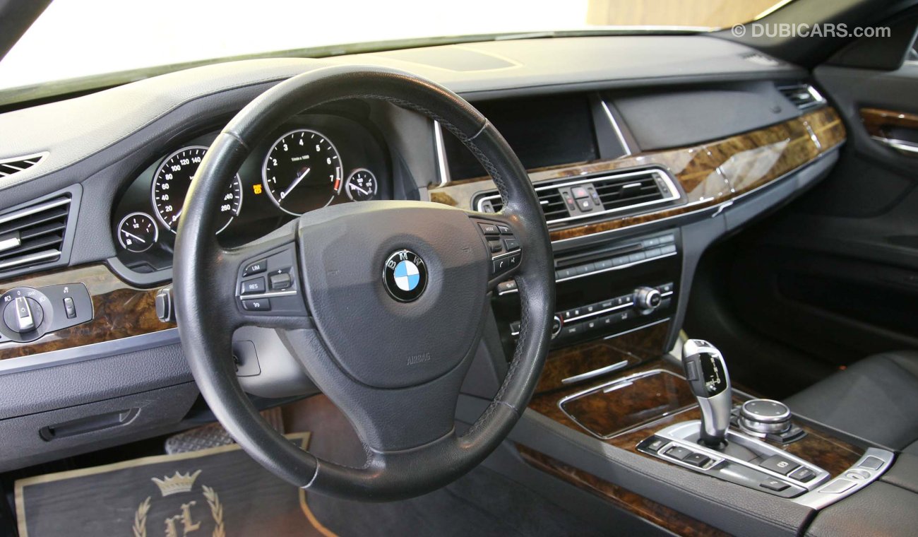 BMW 730Li LI, GCC. UNDER  CONTRACT SERVICE