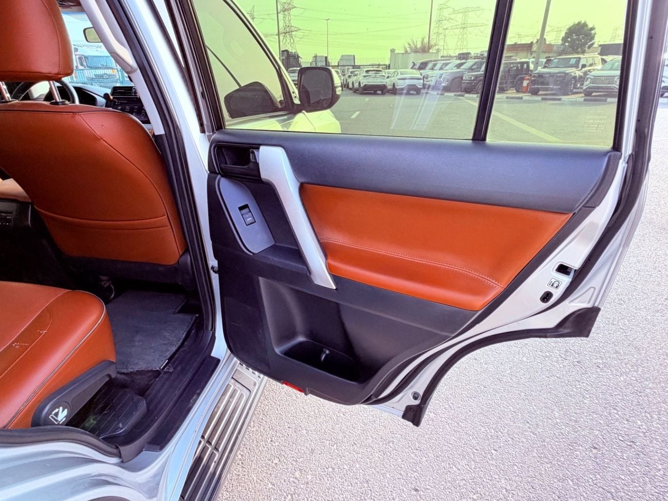 Toyota Prado VXR 2.7 V4 full potion  2019 Years