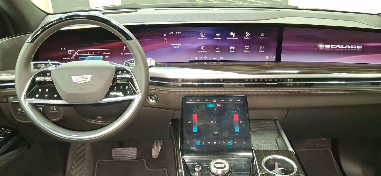 كاديلاك إسكالاد Premium Luxury Platinum 6.2L 4WD