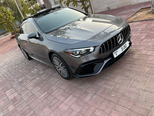 Mercedes-Benz CLA 250