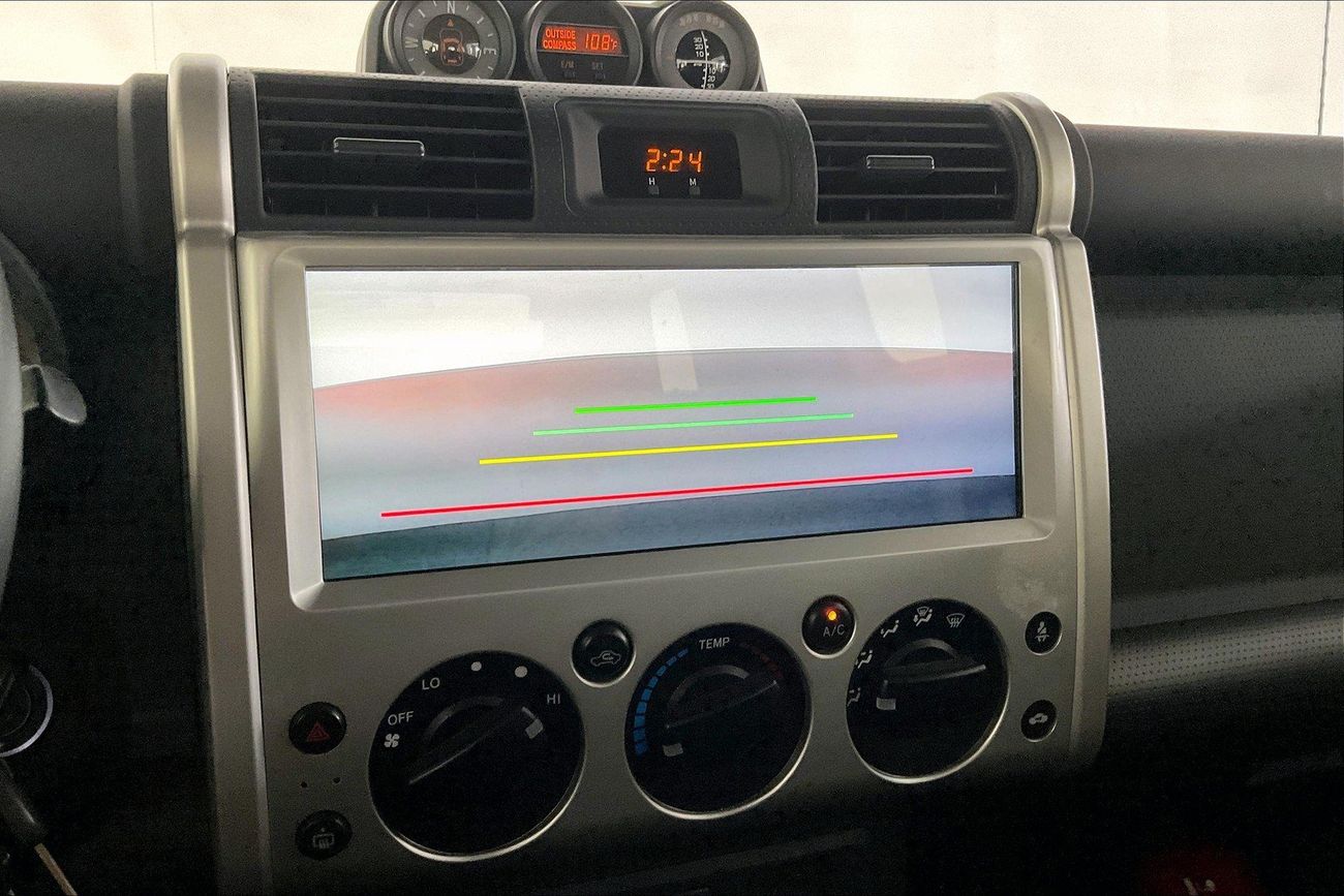 Toyota FJ Cruiser GXR | Guaranteed Warranty | 0 Down Payment