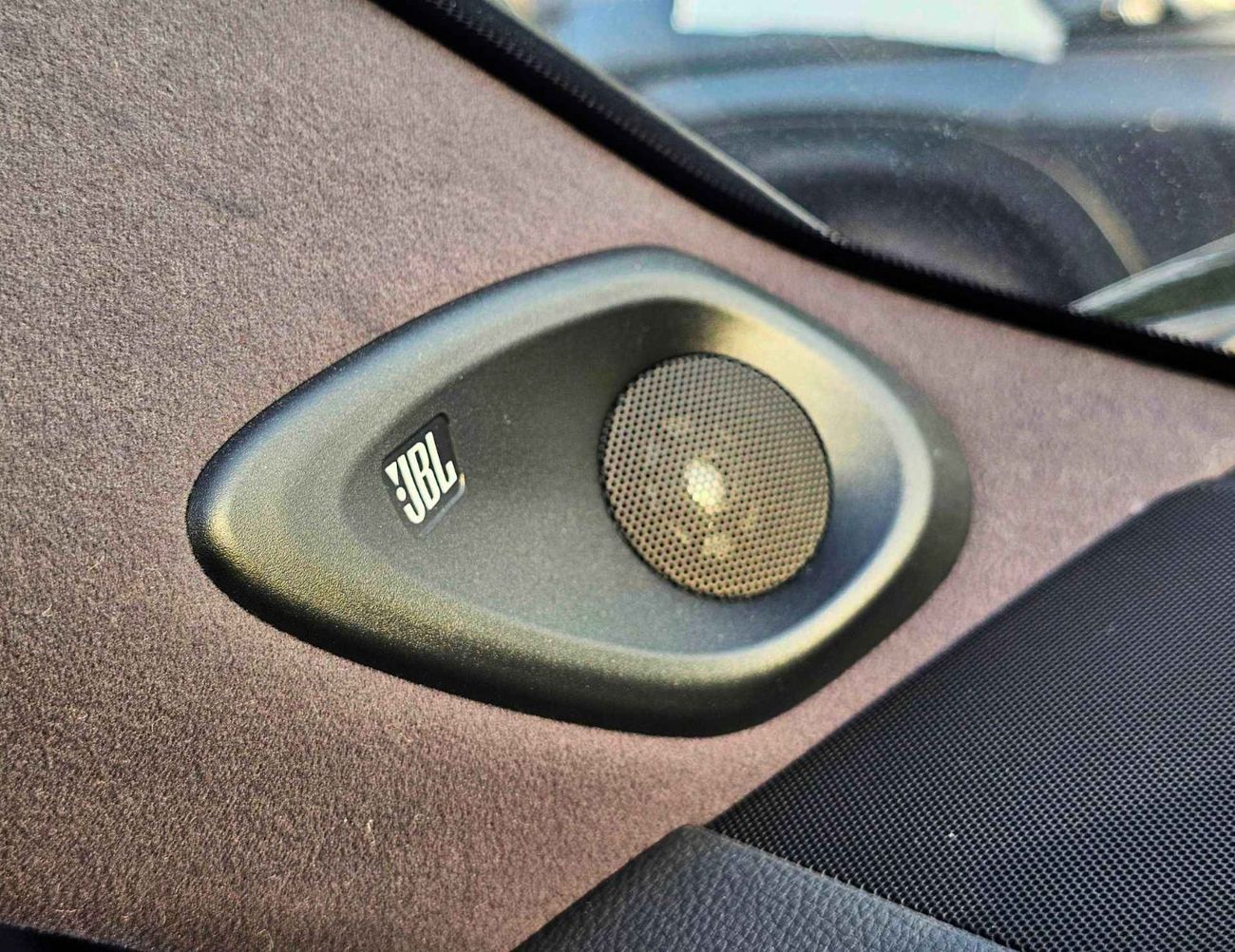 تويوتا لاند كروزر HYBRID VXR TWIN TURBO / 3.5L V6 PETROL / RADAR / SUNROOF /JBL SPKRS / 360* CAMERA (CODE # LCVXR35HV)