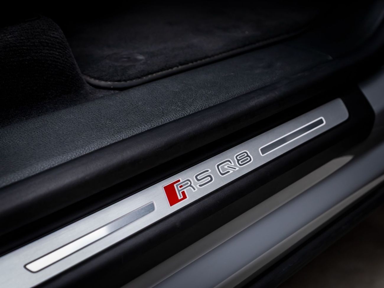 أودي RSQ8 TFSI quattro 4.0L