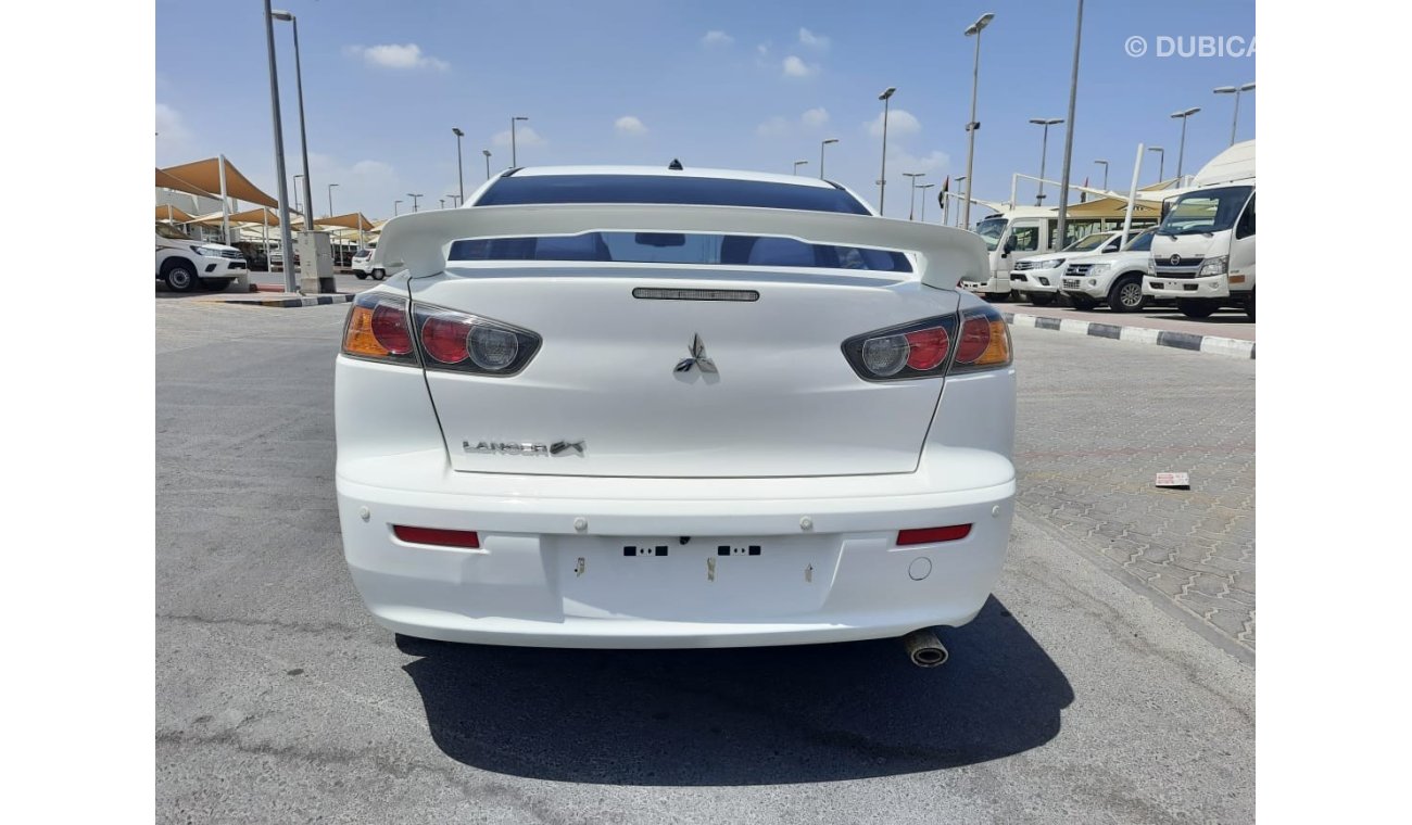 Mitsubishi Lancer Mitsubishi Lancer model 2011gcc accident free very very good condition clean car