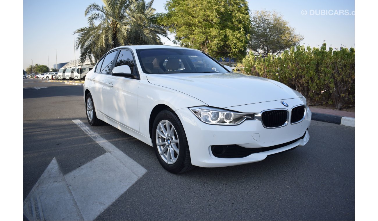 BMW 316i i 2015 GCC SPECS FULL SERVICE HISTORY