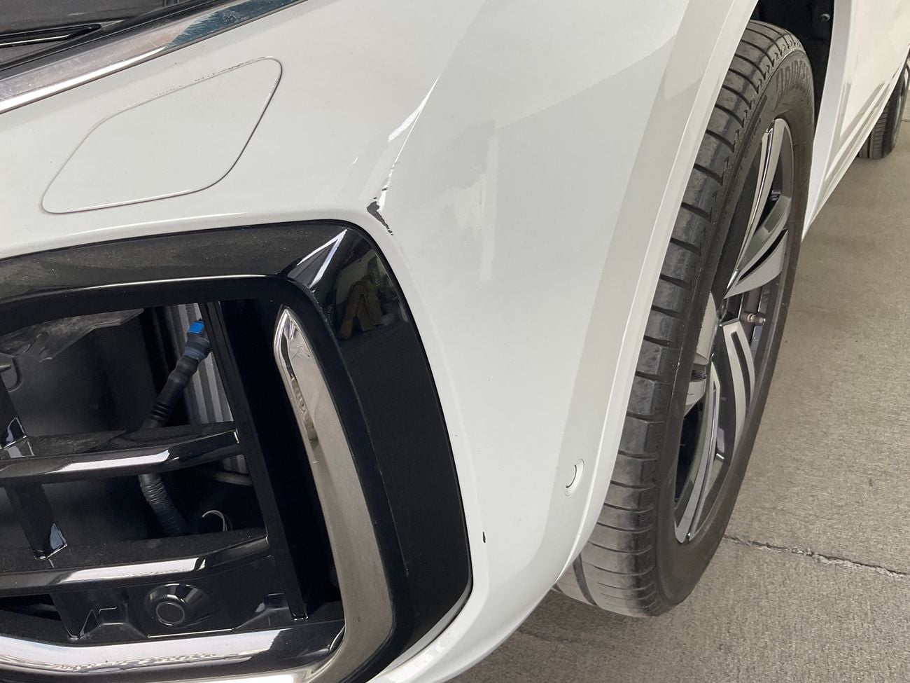 Volkswagen Touareg 3.0 V6 TFSI R-LINE 4WD AUTO | Guaranteed Warranty | 0 Down Payment