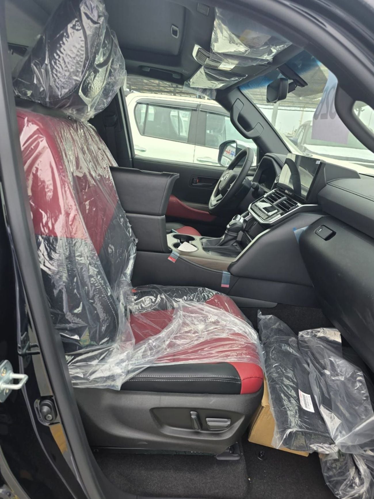 تويوتا لاند كروزر TOYOTA LAND CRUISER GXR TWIN TURBO 3.5L GCC SPECS 2026 MODEL