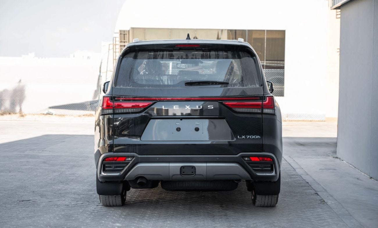 Lexus LX700h SIGNATURE BLACK IN RED 26/26