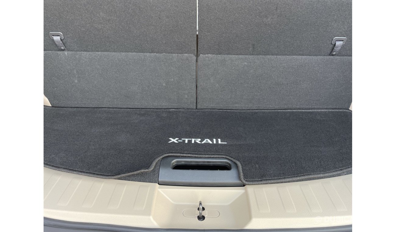 Nissan X-Trail 2500