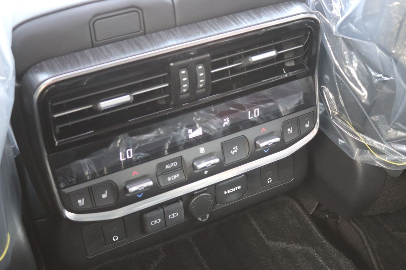 تويوتا لاند كروزر VXR 3.5L TWIN TURBO, ALLOY WHEELS, LEATHER SEAT, JBL SOUND SYSTEM, DIGITAL ODO METER,MODEL 2025