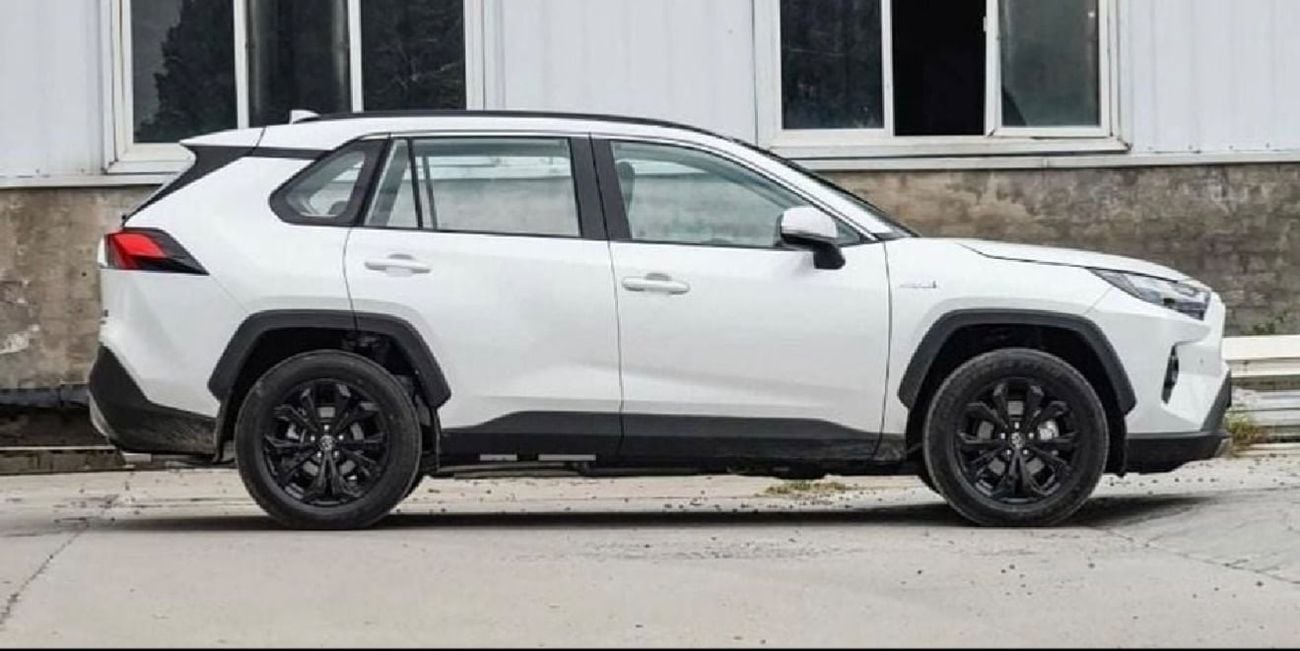 تويوتا راف ٤ 2.5L Hybrid