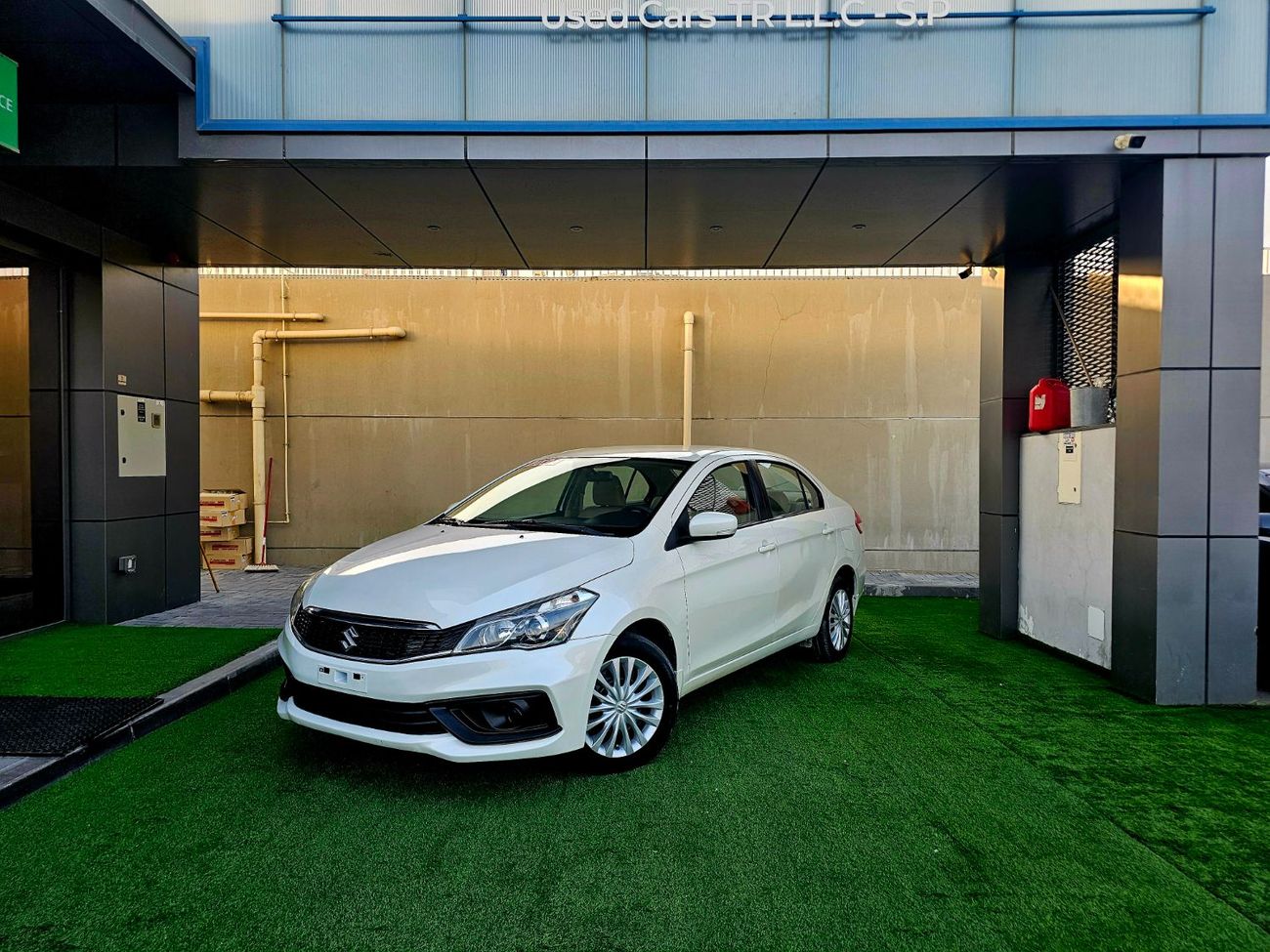 سوزوكي سياز CIAZ GLX/ 1.5L GCC/ LOW MILEAGE/ 2 KEYS/ IMMACULATE CONDIITON