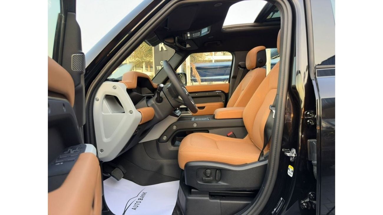 Land Rover Defender LAND ROVER DEFENDER V6 MODEL 2024 ZERO KM GCC SPECS UNDER WARRANTY + SERVICE