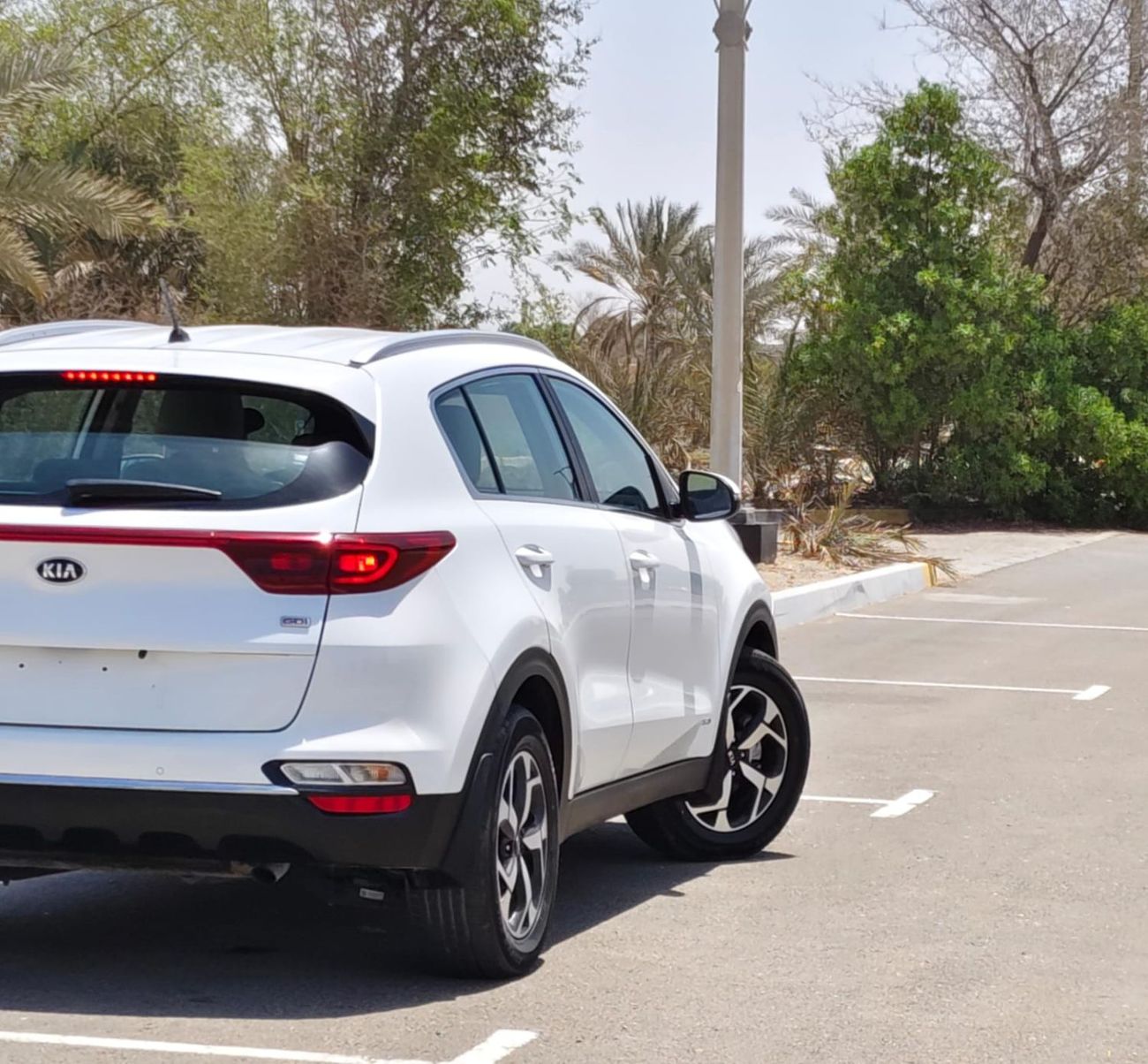 Kia Sportage LX Top 2.4L 790-Monthly l GCC l Cruise, Camera, GPS l Accident Free