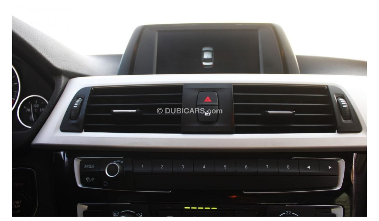 BMW 318i Exclusive BMW I318 GCC 2018 in excellent condition