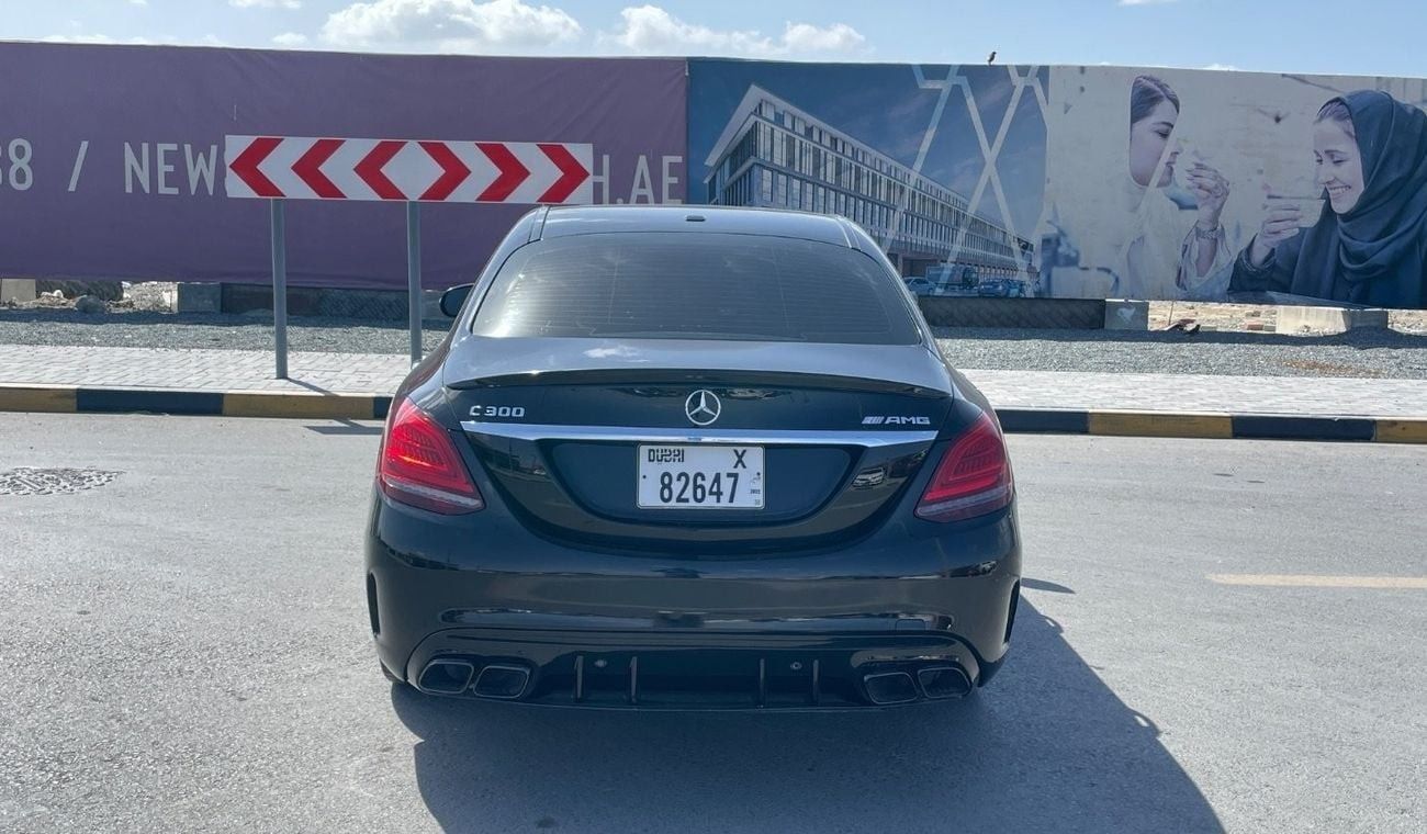 Mercedes-Benz C 300 Sport 2.0L (258 HP)