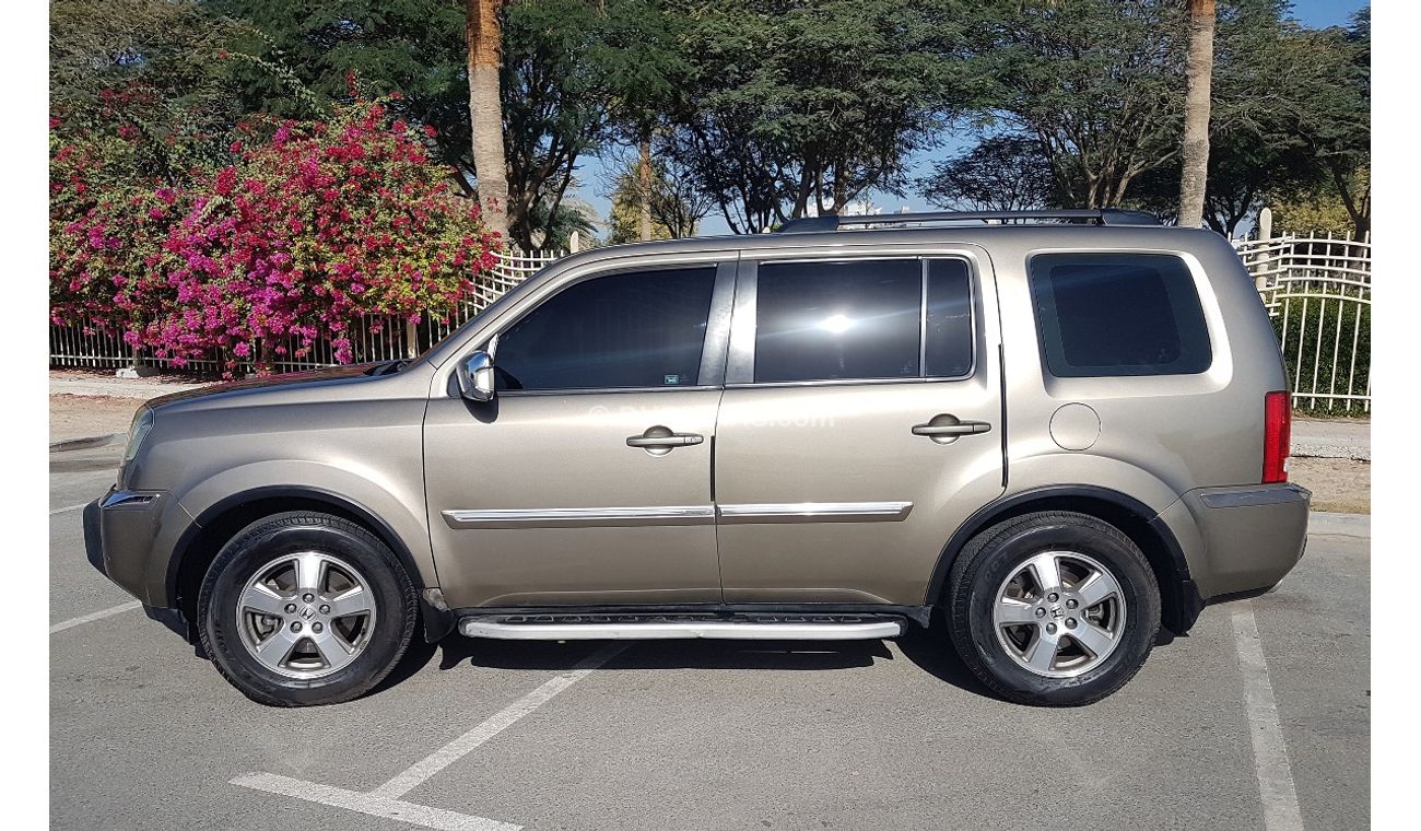 هوندا بايلوت 2011 Honda Pilot EX Full Option, GCC Specs