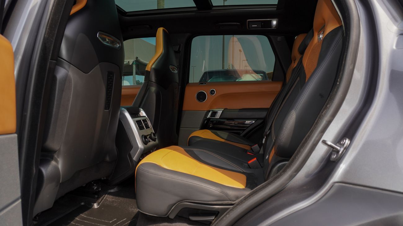 Land Rover Range Rover Sport SVR