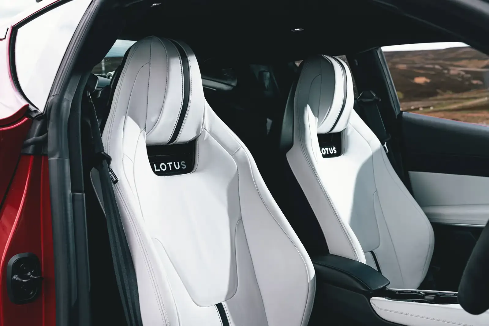 لوتس أميرة interior - Seats