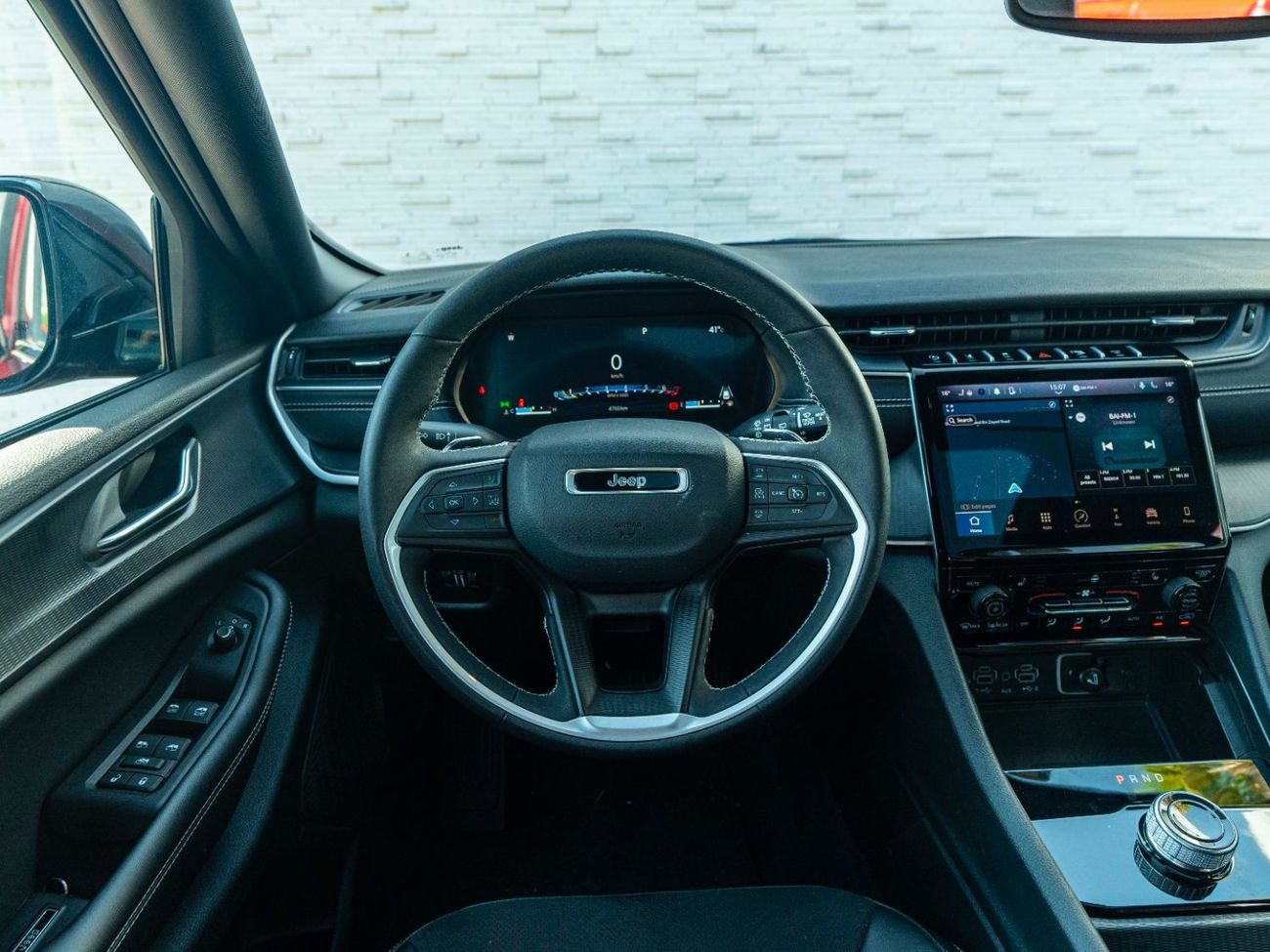 جيب جراند شيروكي AED 3,460 PM • BRAND NEW GRAND CHEROKEE ALTITUDE • BLACK PACK • OFFICIAL JEEP WARRANTY • NEW SHAPE