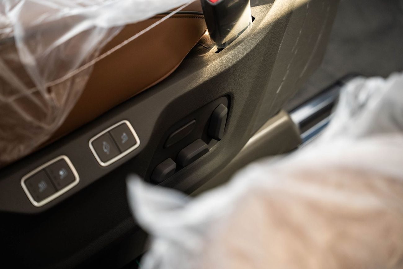 Hyundai Staria Premium 3.5L V6 GCC Brand New 2026 For Export